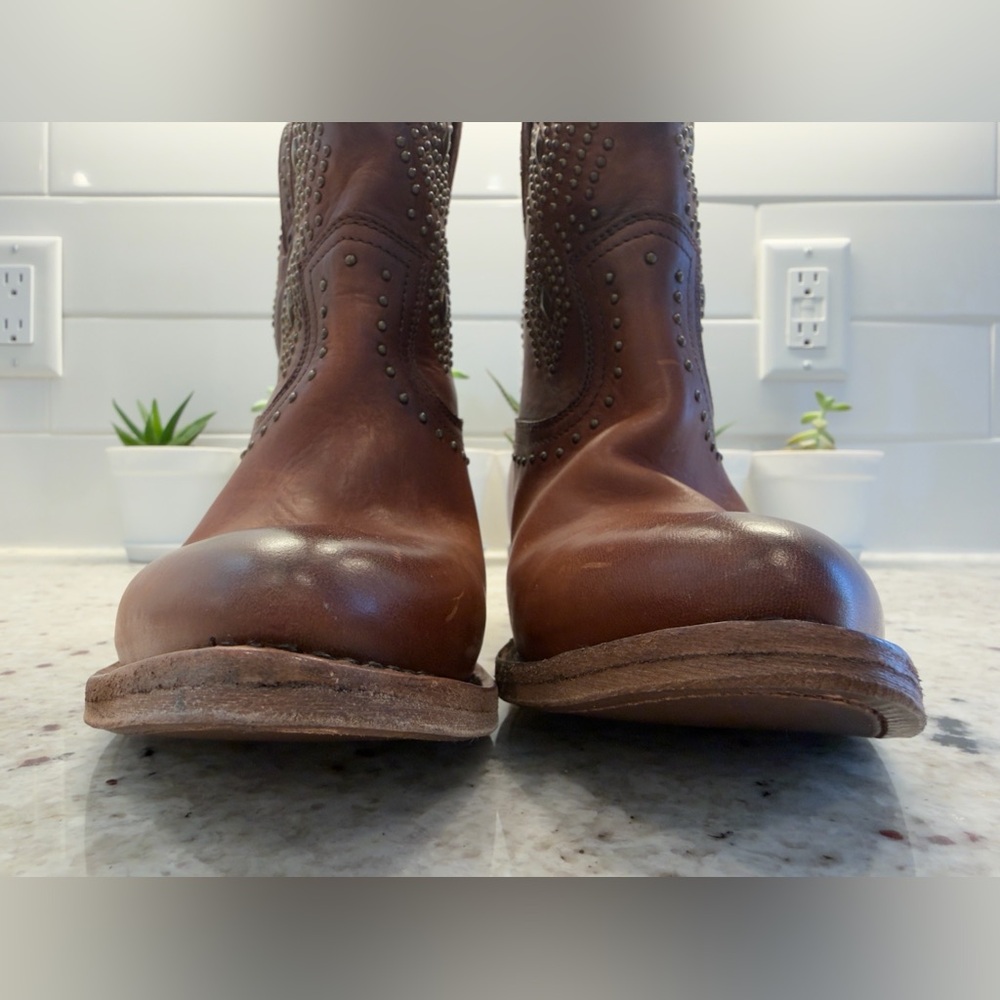 Frye Women’s Size 6 Brown Leather Studded Western Ankle Boots Cowboy - Picture 11 of 12